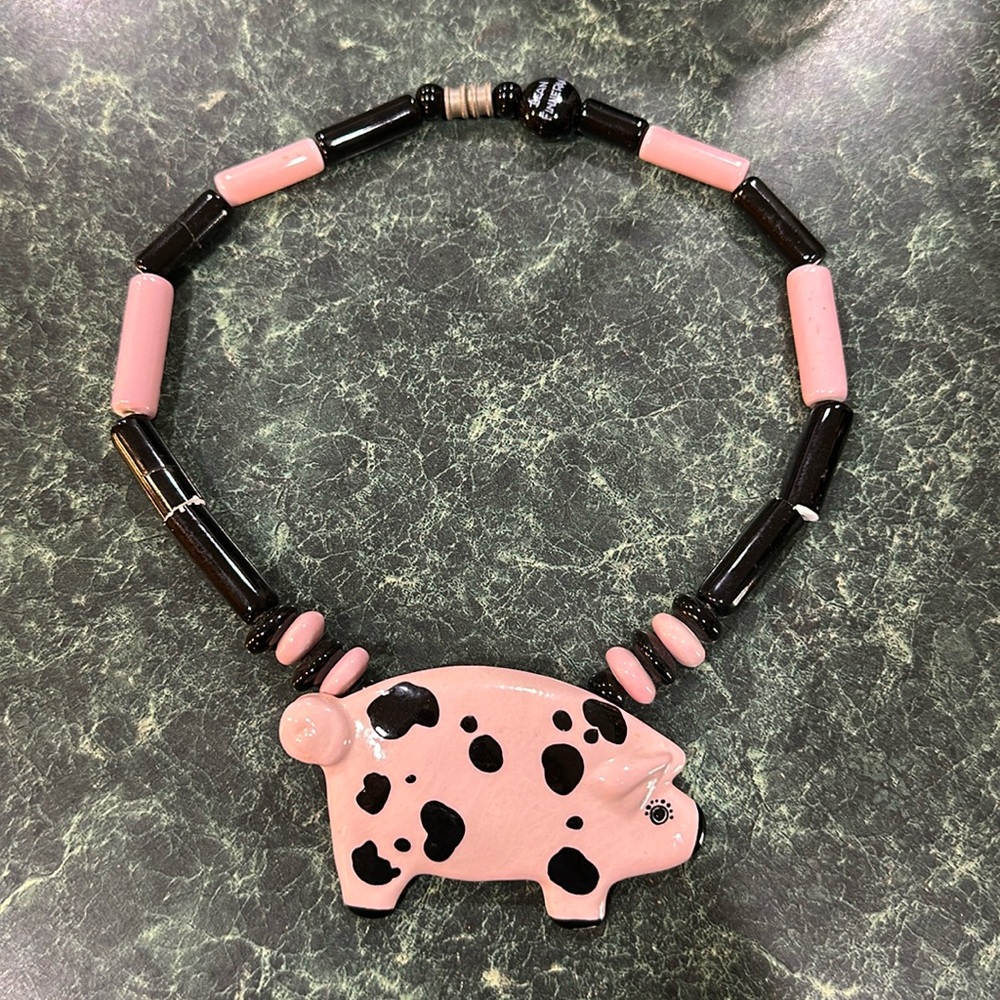 Vintage Ruby Z Bean Finneran Pink Pig necklace